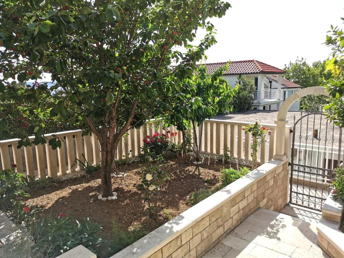 Villa Ruza 30M From The Beach Baška Voda Exterior foto