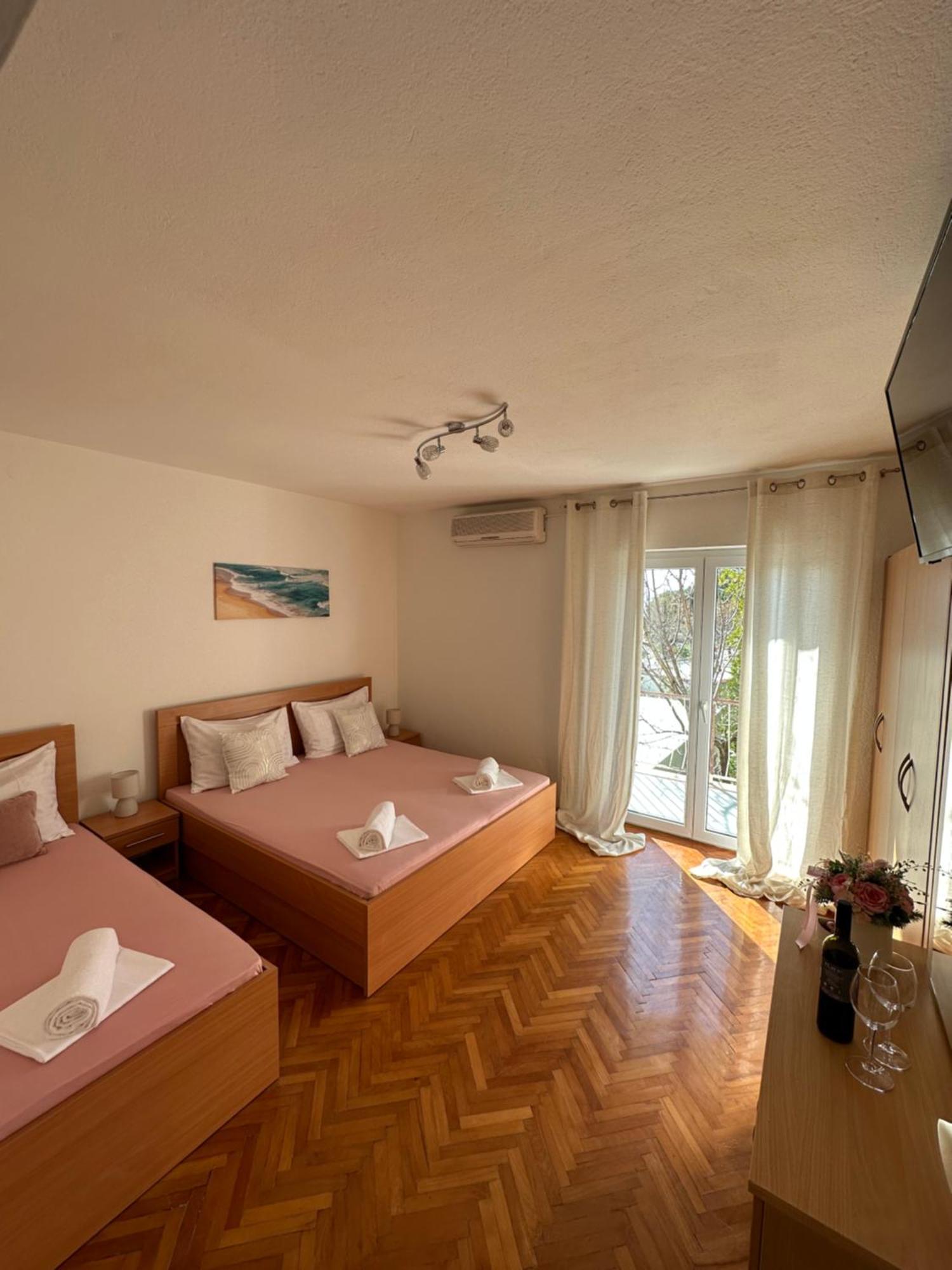 Villa Ruza 30M From The Beach Baška Voda Quarto foto