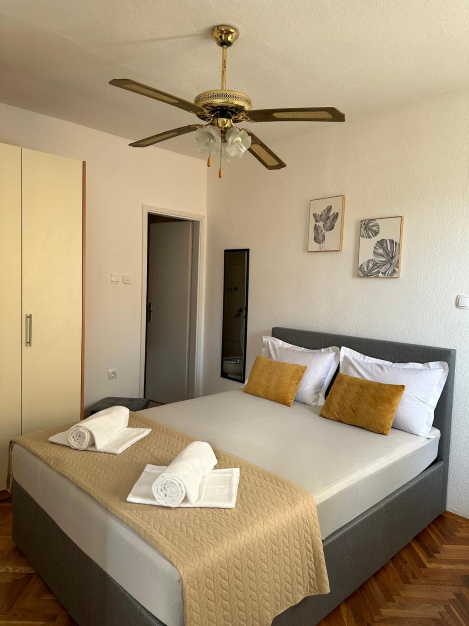 Villa Ruza 30M From The Beach Baška Voda Quarto foto